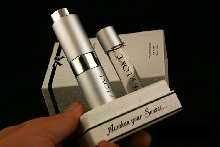 Nước Hoa Tăng Hưng Phấn Nữ Eye of Love USA Kích Thích Đam Mê Mùi Hương Quyến Rũ