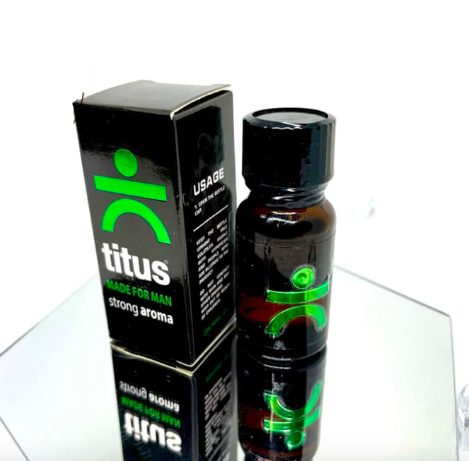 Popper Titus Green 10ml USA mạnh kích thích nồng nhiệt Popper Titus Green 10ml USA mạnh kích thích nồng nhiệt