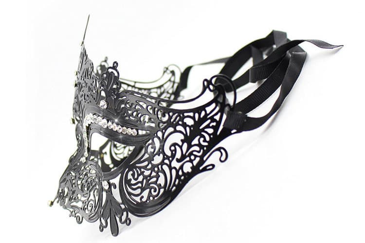 Mặt Nạ Nữ Hoàng Victa SHP999 Hóa Trang Sang Trọng Quý Tộc Mặt Nạ Nữ Hoàng Victa SHP999 Hóa Trang Sang Trọng Quý Tộc